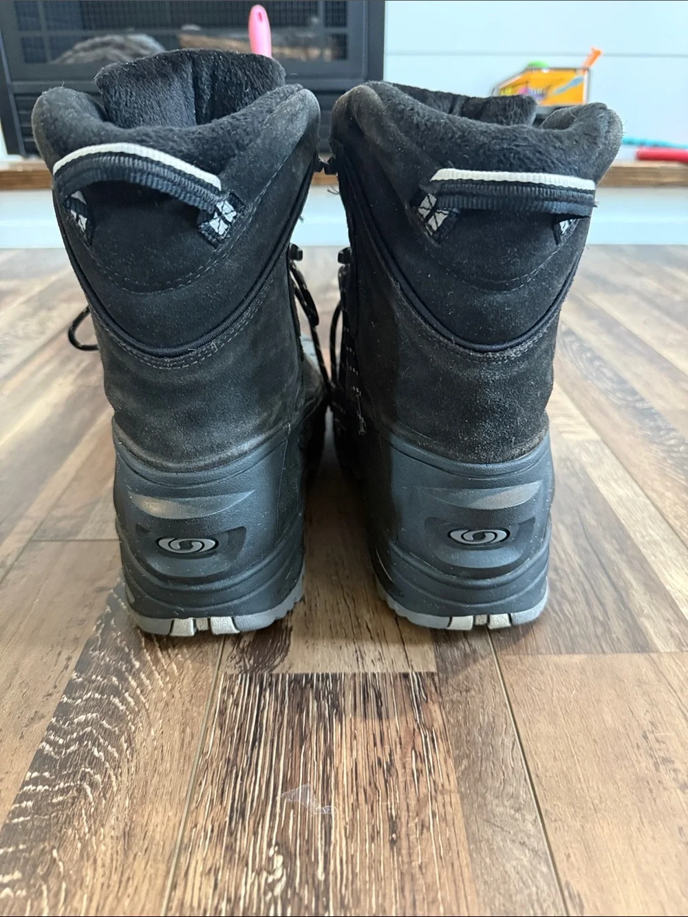 Salomon Men's Black Lace-Up Rain & Snow Boots‎